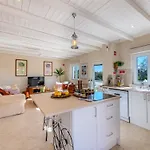 Holiday home Dos Pombinhos By Interhome Porches (Algarve)