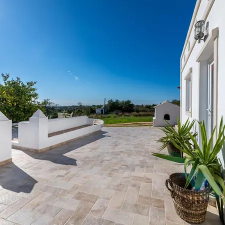 Dos Pombinhos By Interhome * Porches (Algarve)