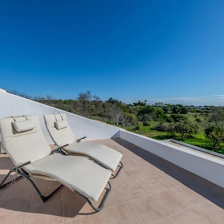 Dos Pombinhos By Interhome *