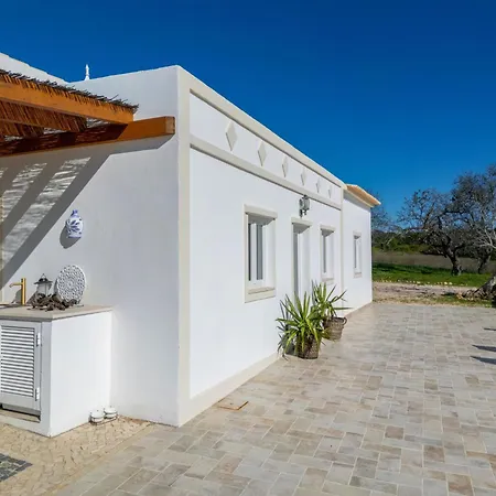 Dos Pombinhos By Interhome Holiday home