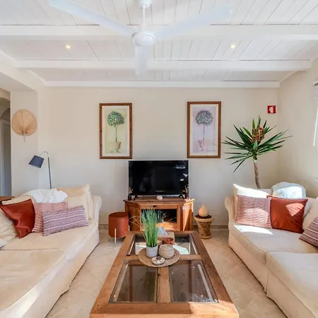 Dos Pombinhos By Interhome * Porches (Algarve)