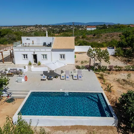 Dos Pombinhos By Interhome
