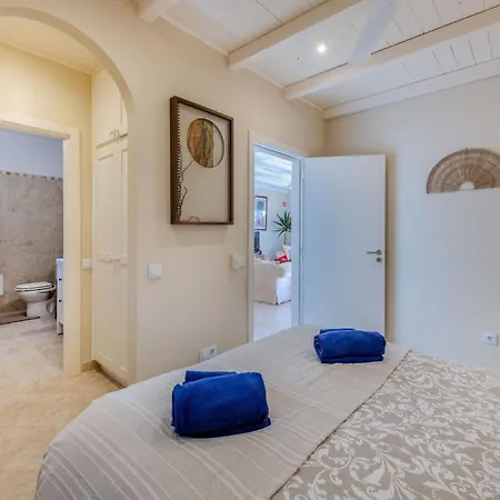 Dos Pombinhos By Interhome Feriehus Porches (Algarve)