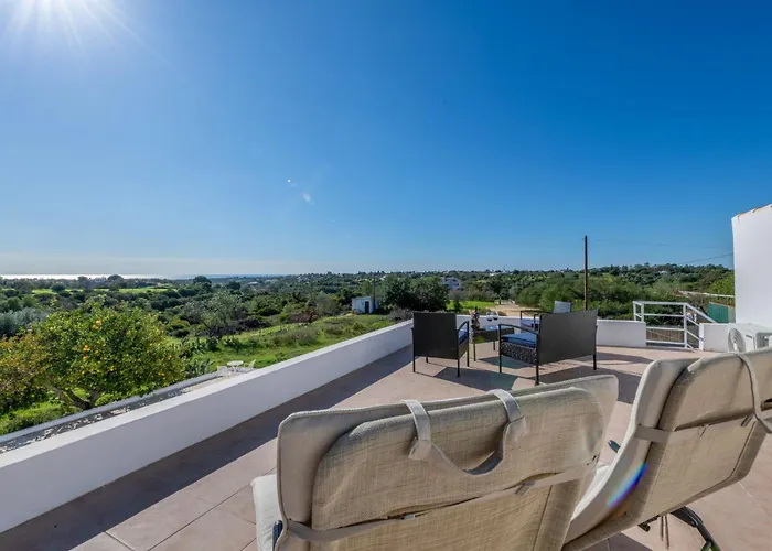 Dos Pombinhos By Interhome * Porches (Algarve)
