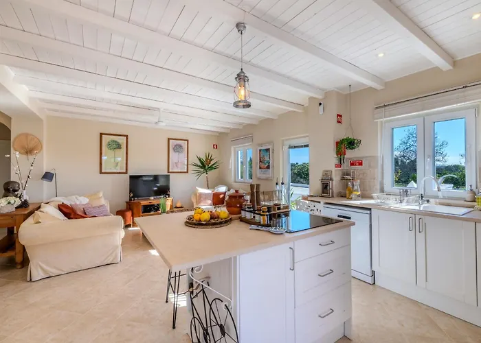 Semesterbostad Dos Pombinhos By Interhome Porches (Algarve)
